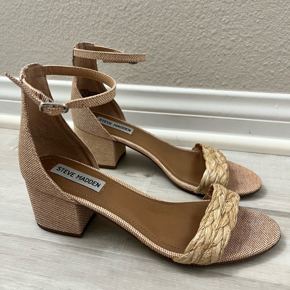 Steve Madden Women’s Beige Woven Padded Open Toe Heeled Sandal